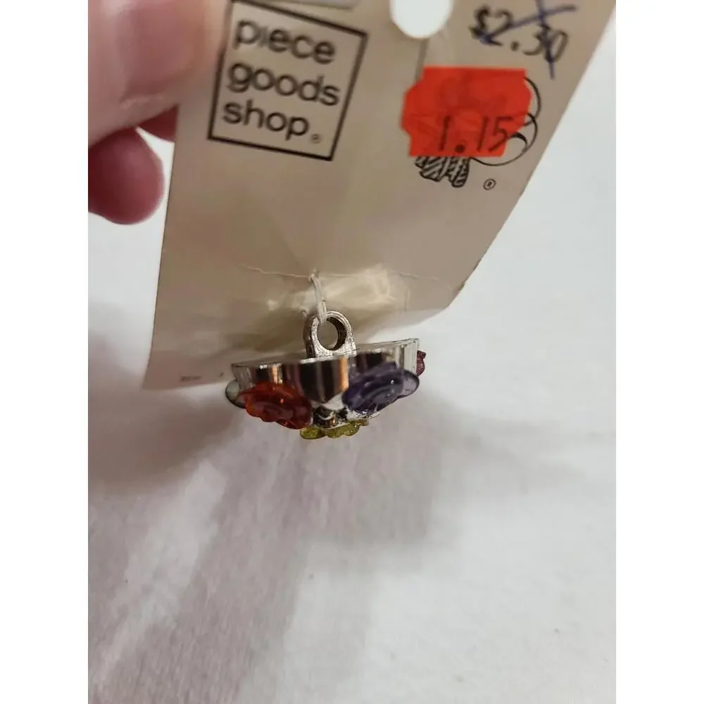 VTG Piece Goods Shop Button Colorful Roses‎ Shank Back 1-1/4